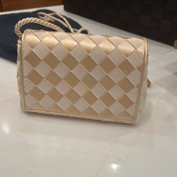 Bottega Venetta cream cocktail bag - Picture 3 of 5